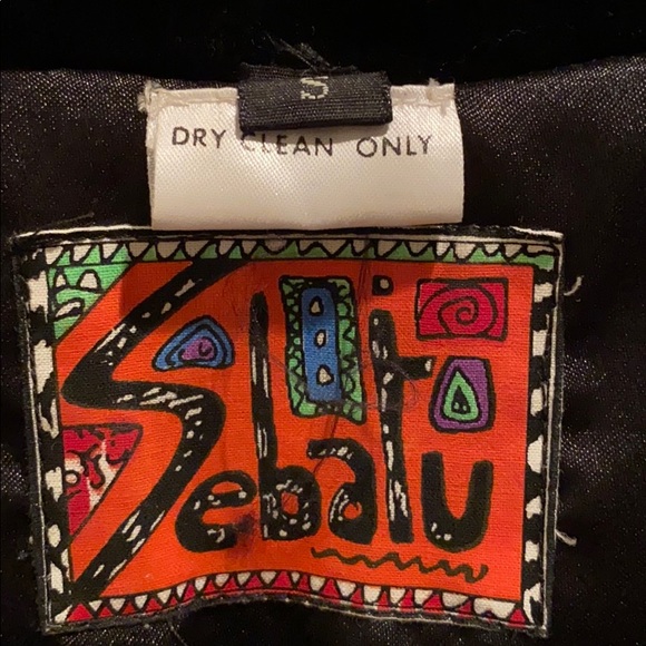 Beaded Velvet Jacket - Picture 2 of 6